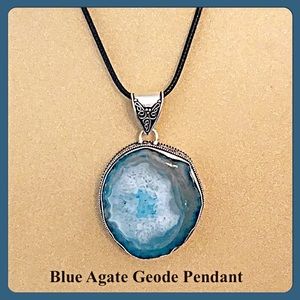 ✨Blue Agate Geode Pendant & Sterling Silver✨